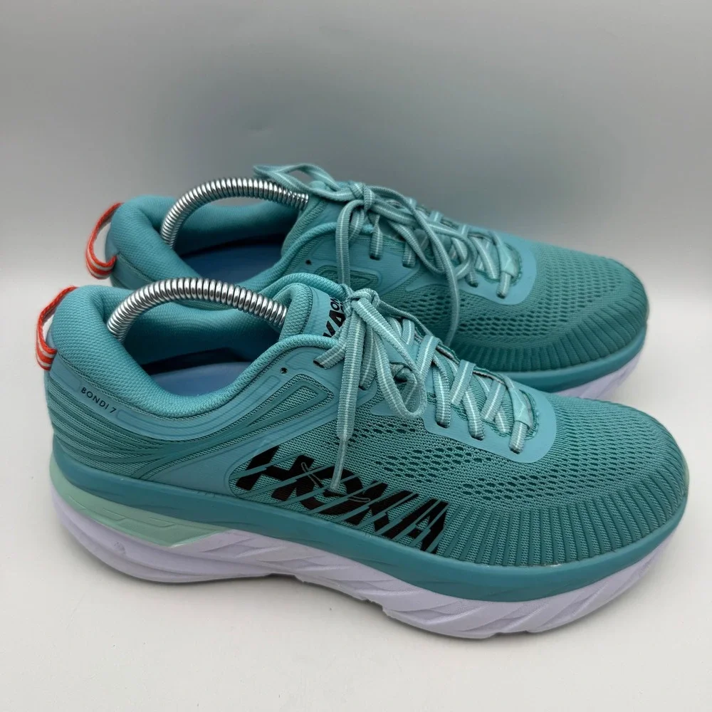 Hoka One One bondi running